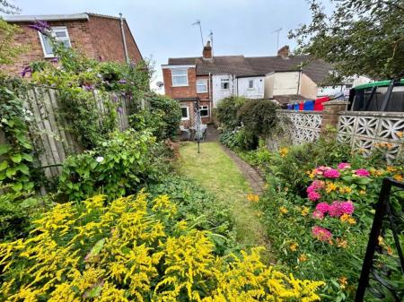 3 bedroom End of terrace house to let in Buccleuch Street, Kettering, NN16