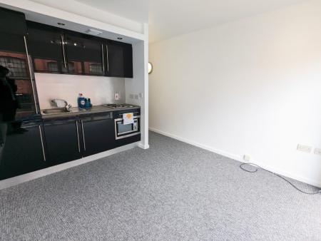 1 bedroom Flat to let in Bath Road, Kettering, NN16