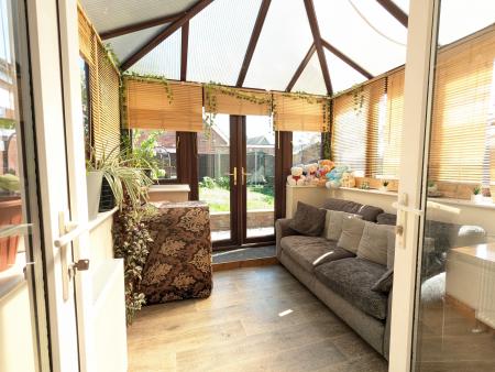 4 bedroom Semi-detached house to let in St Stephens Road, Ise Lodge, Kettering, NN15