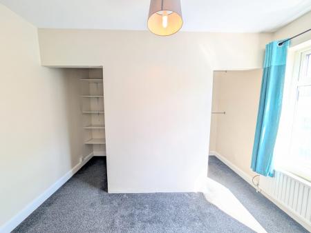 2 bedroom Terraced House to let in Nelson Street, Kettering, NN16