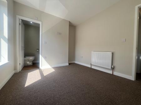 2 bedroom Terraced House to let in Havelock Street, Town Centre, Kettering, NN16