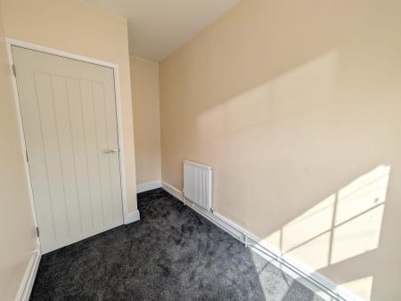 3 bedroom Terraced House to let in Ford Street, Kettering, NN16