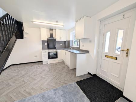 1 bedroom End of terrace house to let in Avondale Mews, Kettering, NN16