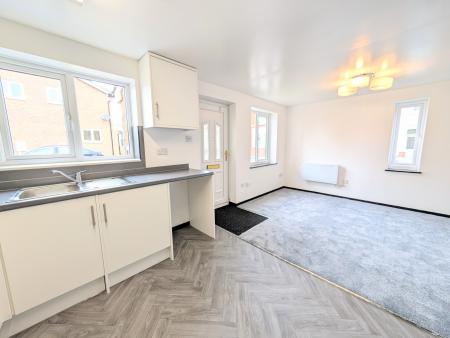 1 bedroom End of terrace house to let in Avondale Mews, Kettering, NN16