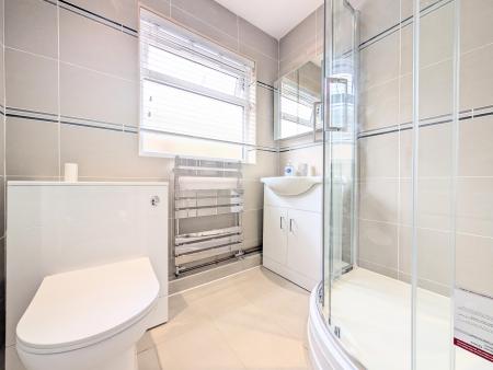 2 bedroom Bungalow to let in Montcalm Close, Kettering, NN15