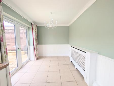2 bedroom Bungalow to let in Montcalm Close, Kettering, NN15