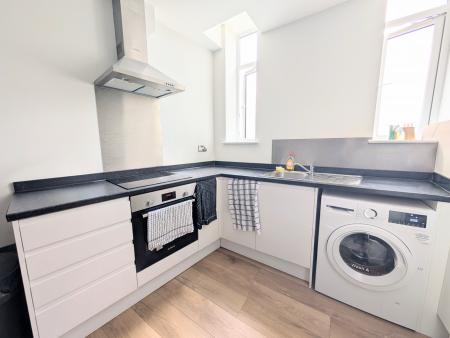 1 bedroom Flat to let in Silver Street