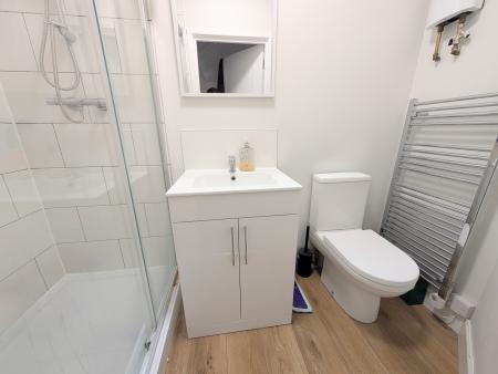 1 bedroom Flat to let in Silver Street