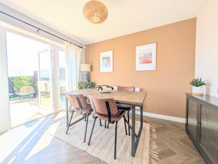 3 bedroom Semi-detached house to let in Mercury Road, Barton Seagrave, NN15