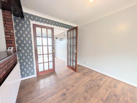 3 bedroom Semi-detached house to let in St Anthonys Road, Kettering, NN15
