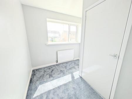 3 bedroom Semi-detached house to let in St Anthonys Road, Kettering, NN15