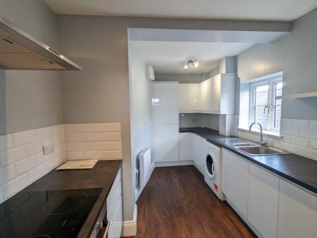 1 bedroom Flat to let in Montagu Street, Kettering, NN16