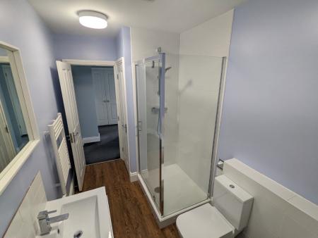 1 bedroom Flat to let in Montagu Street, Kettering, NN16
