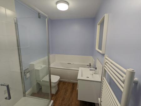 1 bedroom Flat to let in Montagu Street, Kettering, NN16