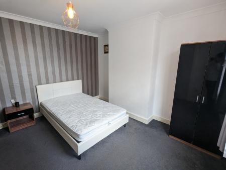 1 bedroom House share to let in Leicester Street, Kettering, NN16