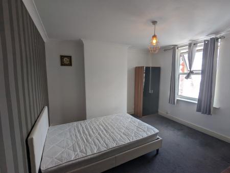 1 bedroom House share to let in Leicester Street, Kettering, NN16
