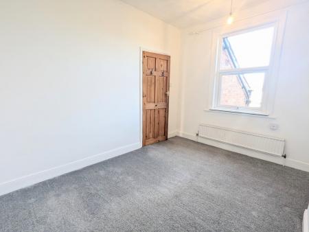3 bedroom Terraced House to let in Melton Street, Kettering, NN16