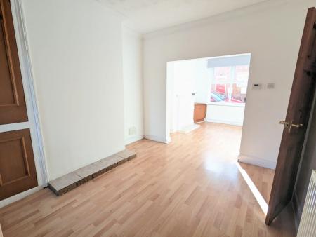 3 bedroom Terraced House to let in Melton Street, Kettering, NN16