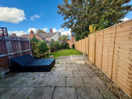 3 bedroom Terraced House to let in Melton Street, Kettering, NN16