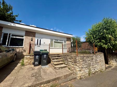 Marshall's Road, Raunds, NN9