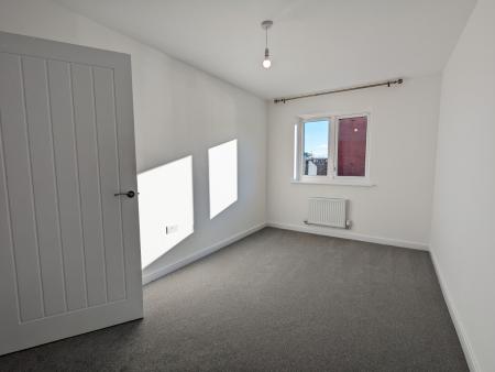 3 bedroom Terraced House to let in Neptune Street, Barton Seagrave, NN15
