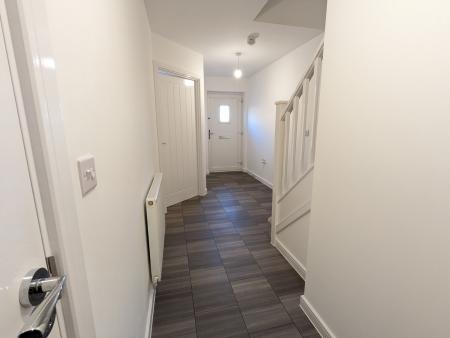 3 bedroom Terraced House to let in Neptune Street, Barton Seagrave, NN15