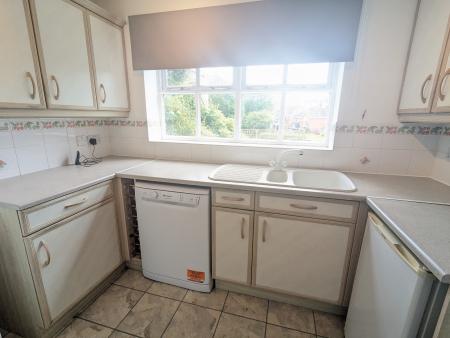 3 bedroom Detached house to let in Ettrick Close, Kettering, NN16