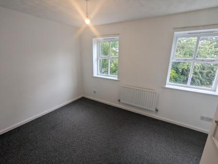3 bedroom Detached house to let in Ettrick Close, Kettering, NN16