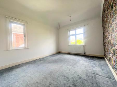 3 bedroom Detached house to let in Underwood Road, Rothwell, NN14