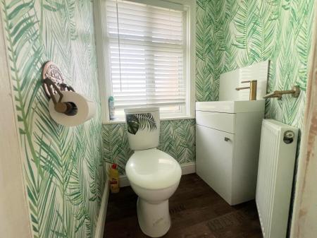 3 bedroom Detached house to let in Underwood Road, Rothwell, NN14