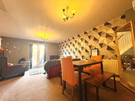 2 bedroom Semi-detached house to let in Foxglove Road, Desborough, NN14