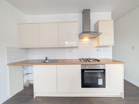 1 bedroom Flat to let in Wood Street, Kettering, NN16