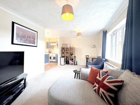 1 bedroom Coach House to let in Merrivale Close, Kettering, NN15