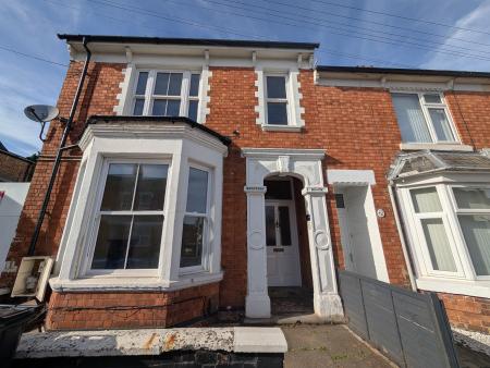 Lindsay Street, Kettering, NN16