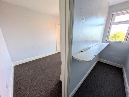 2 bedroom Terraced House to let in Wellington Street, Kettering, NN16
