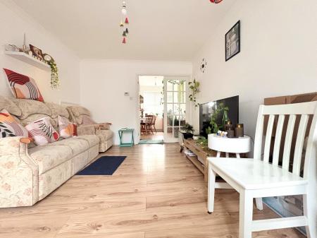 2 bedroom Terraced House to let in Ashley Court, Kettering, NN16
