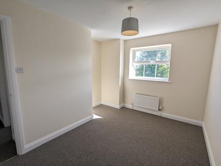 4 bedroom Detached house to let in Gunnell Close, Kettering, NN15