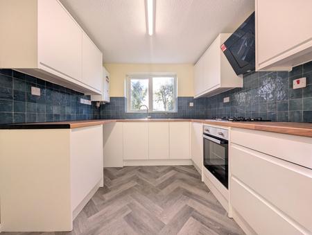3 bedroom Semi-detached house to let in Torville Crescent, Kettering, NN15