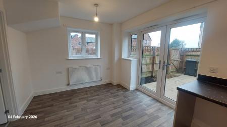 3 bedroom Terraced House to let in Honey Bee Lane, King's Lynn, PE30