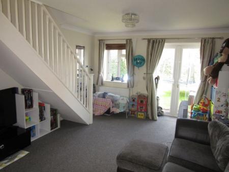 2 bedroom Semi-detached house to let in Coronation Avenue, West Winch, PE33