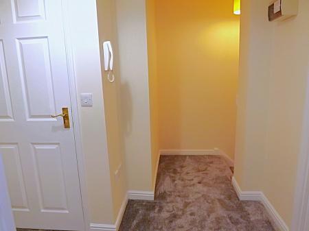 2 bedroom Flat to let in Tyrrell Crescent, South Wootton, PE30
