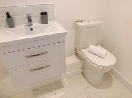 1 bedroom Flat to let in 18 Tuesday Market Place, King's Lynn, PE30