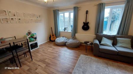 3 bedroom Semi-detached house to let in Blackford, King's Lynn, PE30