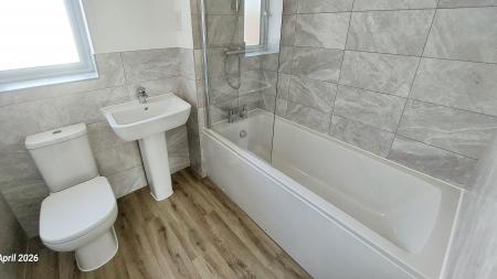 3 bedroom Semi-detached house to let in Dragonfly Way, King's Lynn, PE30