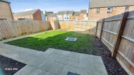 3 bedroom Semi-detached house to let in Dragonfly Way, King's Lynn, PE30