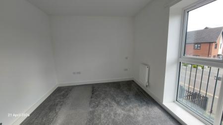 3 bedroom Terraced House to let in Greenpark, King's Lynn, PE30