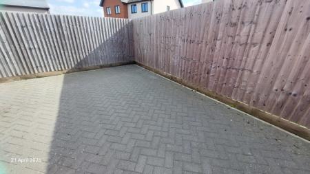 3 bedroom Terraced House to let in Greenpark, King's Lynn, PE30