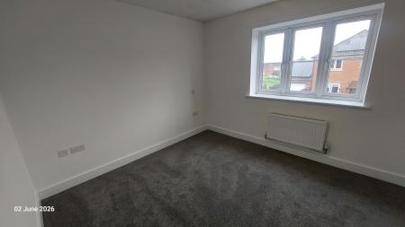 3 bedroom Semi-detached house to let in Nightingale Lane, King's Lynn, PE30