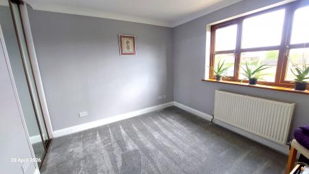 4 bedroom Detached house to let in Burrells Meadow, Beeston, King's Lynn, PE32