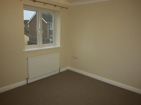 2 bedroom Semi-detached house to let in Crofters Close, King's Lynn, PE30
